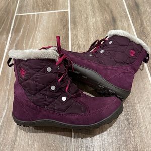 Columbia Powder Summit Shorty Waterproof Boots